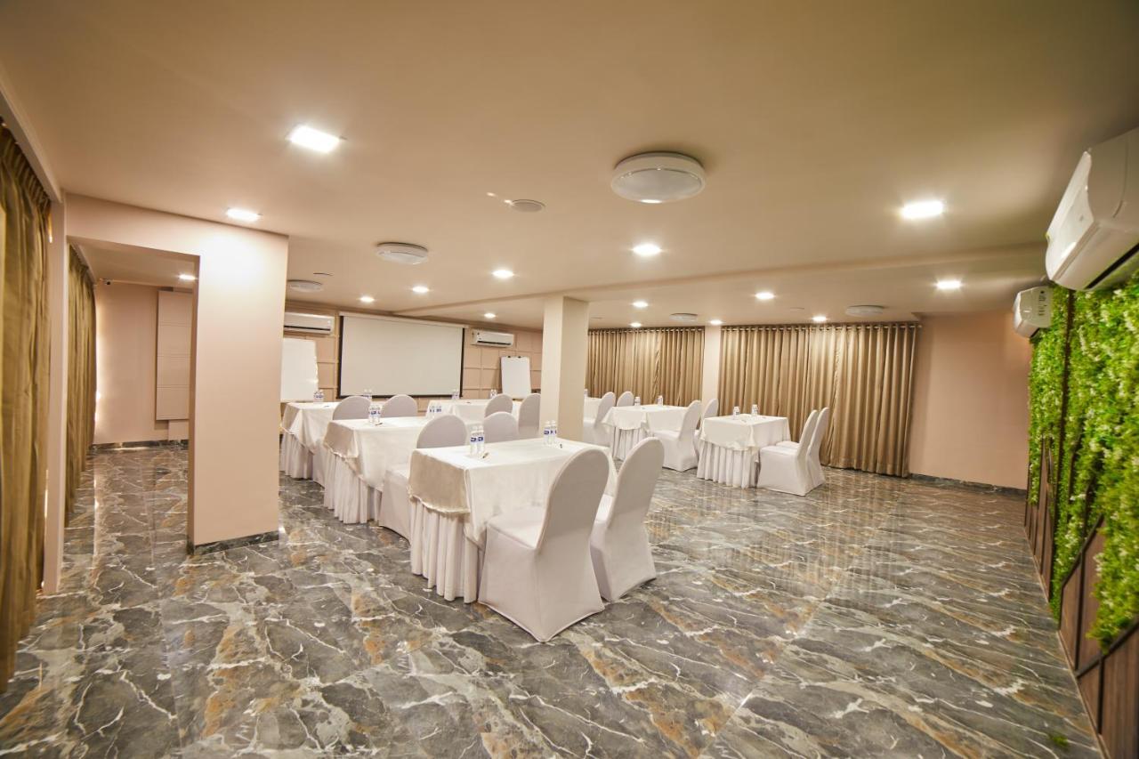Aureole Mrida - A Boutique Hotel Lonavala Exterior photo